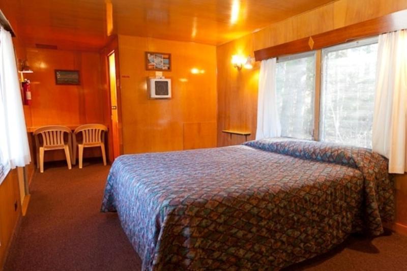 Robbins Motel Бар Харбор Экстерьер фото