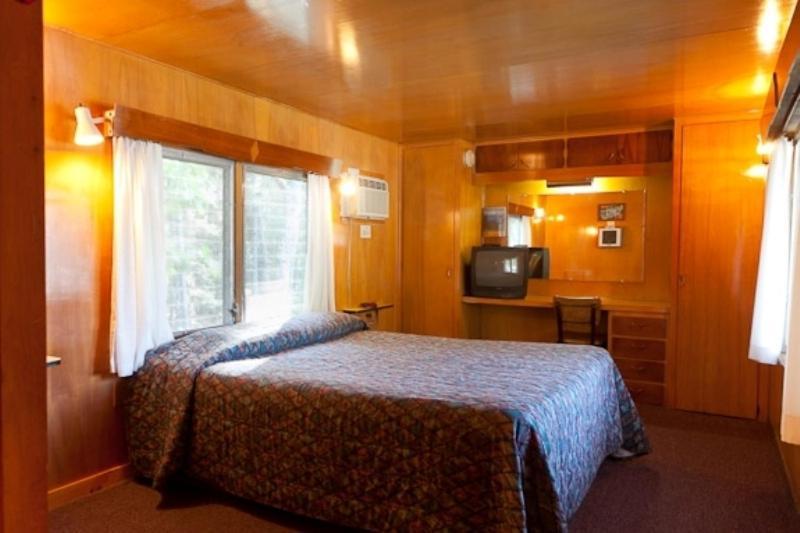 Robbins Motel Бар Харбор Экстерьер фото